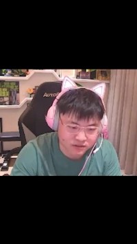 看看LCK😀Uzi谈解说比赛：能学习技术 有很多新理解和玩法！